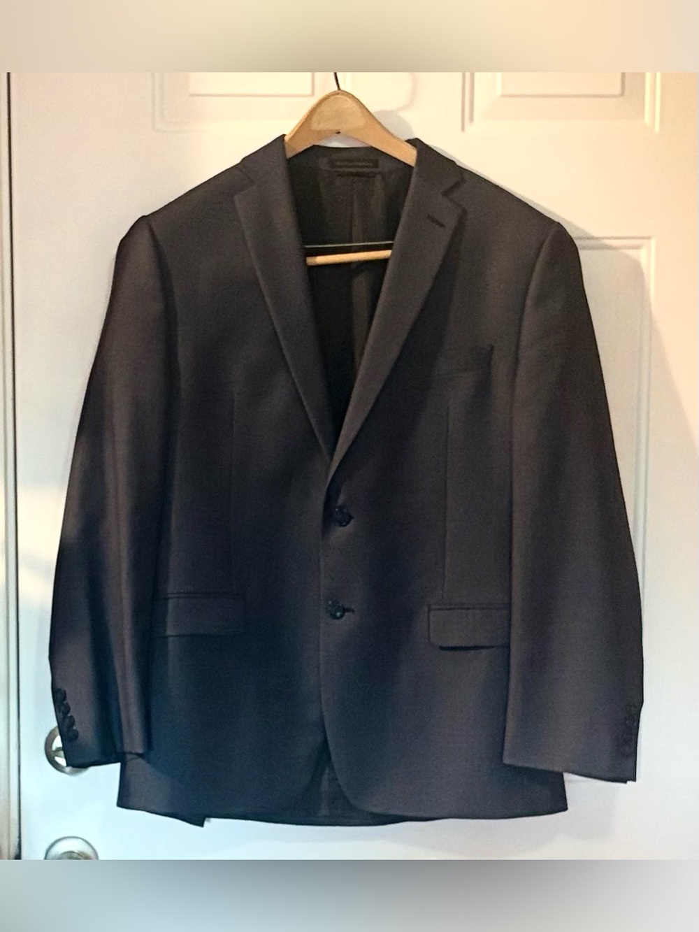 Dark Blue 100% Wool suit jacket, Calvin Klein slim fit, two-button blazer 40R